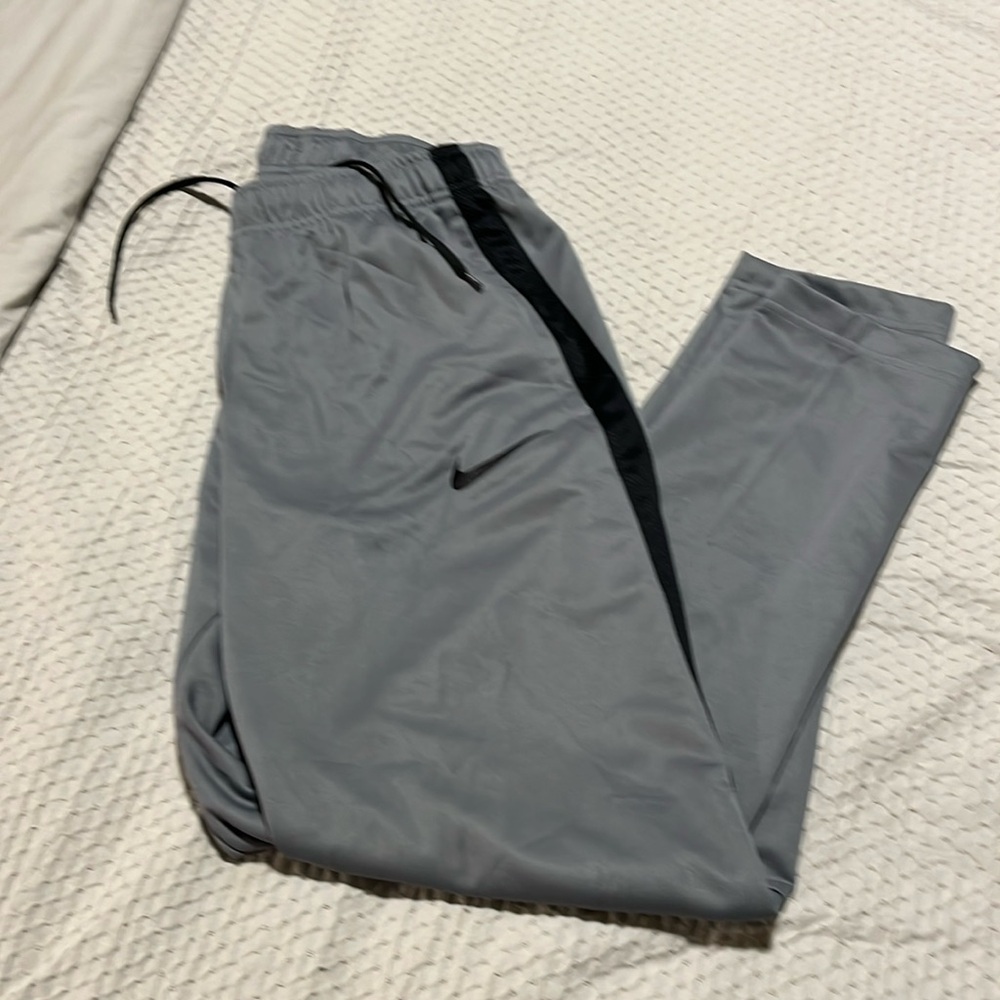 Mens Nike performance wear pants jogger medium